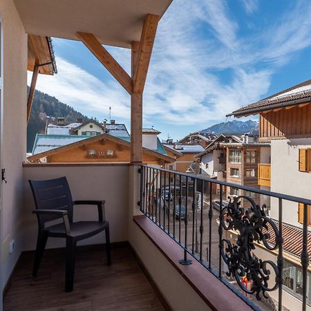 Hotel Meida Поцца-ді-Фасса Екстер'єр фото