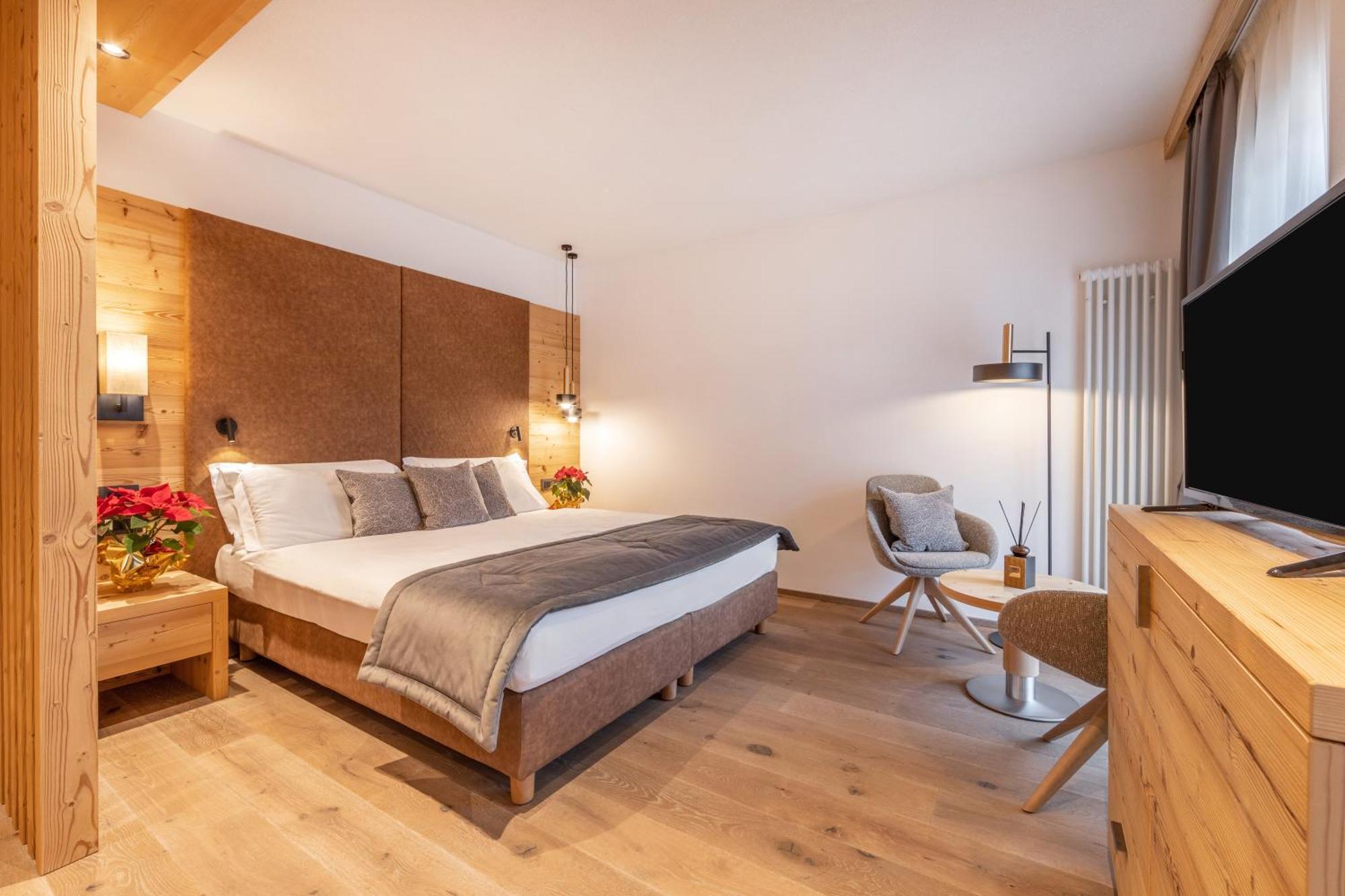 Hotel Meida Поцца-ді-Фасса Екстер'єр фото