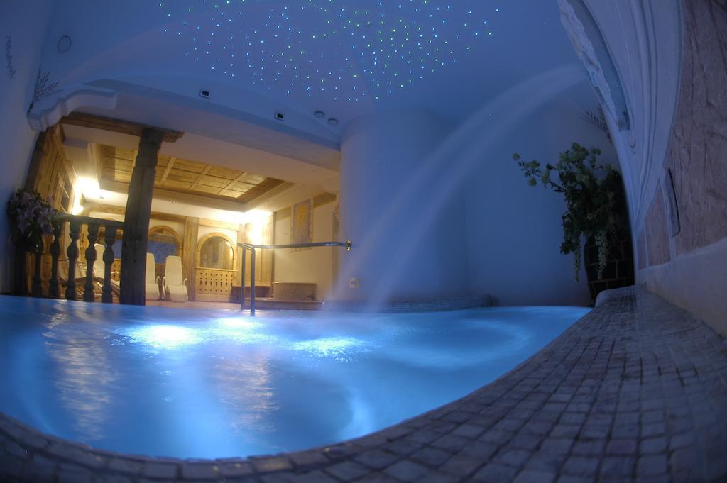 Hotel Meida Поцца-ді-Фасса Екстер'єр фото